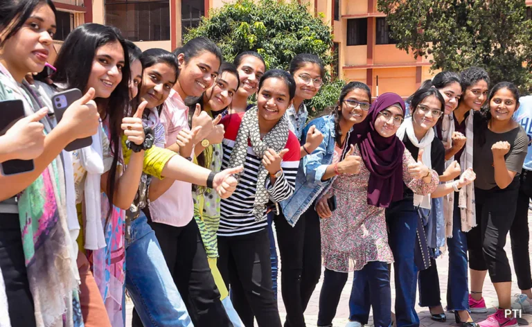 CBSE Board Exam 2024: CBSE 10th 12th students should do this work by January 1, otherwise they may face difficulty